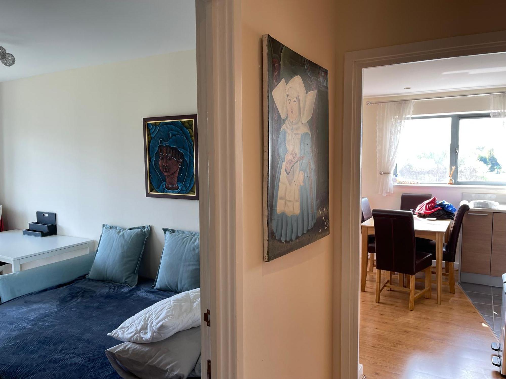 Luxury 2 Bedroom Apartment- Lake View - Free Parking - Wembley Stadium 5Km Лондон Экстерьер фото